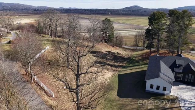 $289,000 | 479 Nesbitt Drive, Unit 2, Mills River, NC 28759