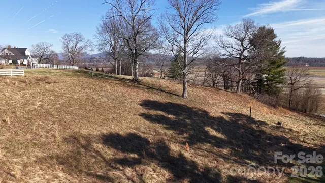 $289,000 | 479 Nesbitt Drive, Unit 2, Mills River, NC 28759