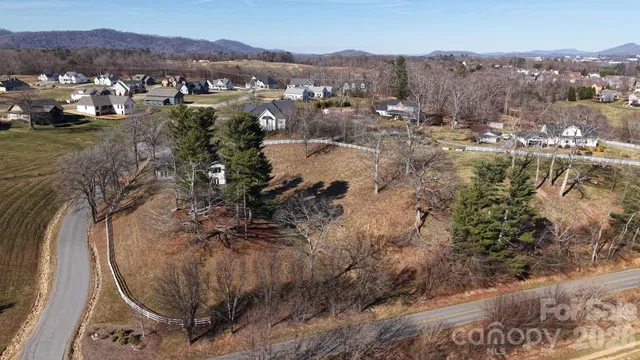 $289,000 | 479 Nesbitt Drive, Unit 2, Mills River, NC 28759