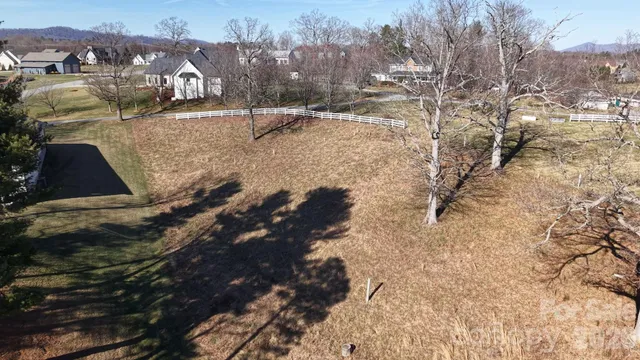 $289,000 | 479 Nesbitt Drive, Unit 2, Mills River, NC 28759