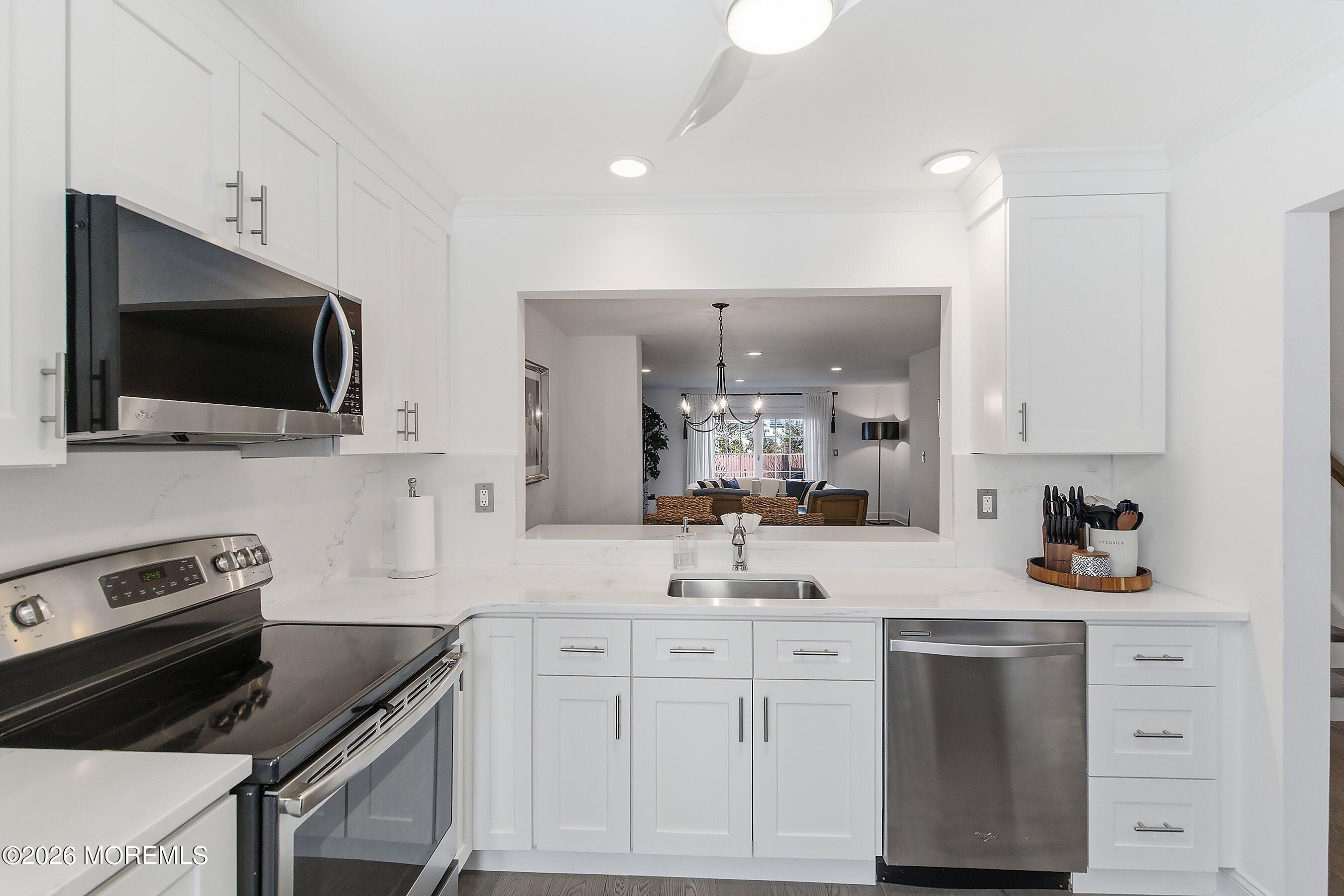 60 Wyckham Road Spring Lake Heights, NJ 07762 - Photo 3 of 26 Kitchen