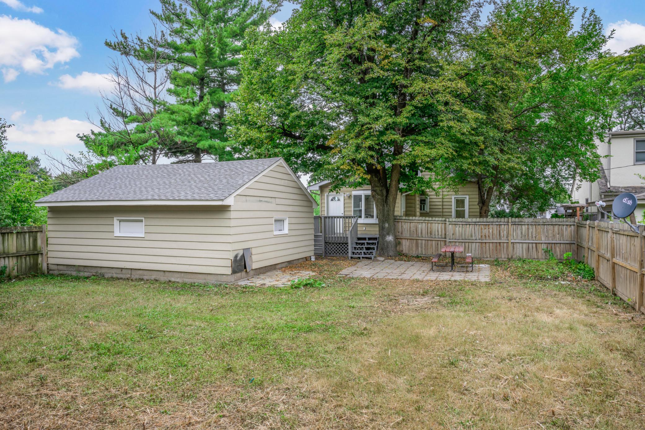 756 McKnight Road North Maplewood, MN 55119 - Photo 24 of 26 Gallery Image 24