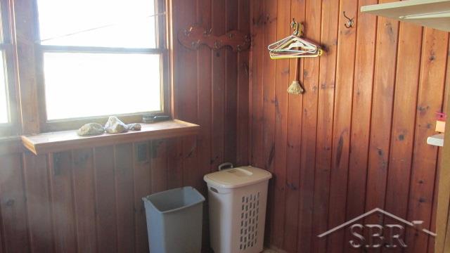 609 South Maple St. Louis, MI 48880 - Photo 7 of 13 31238131-6.JPG