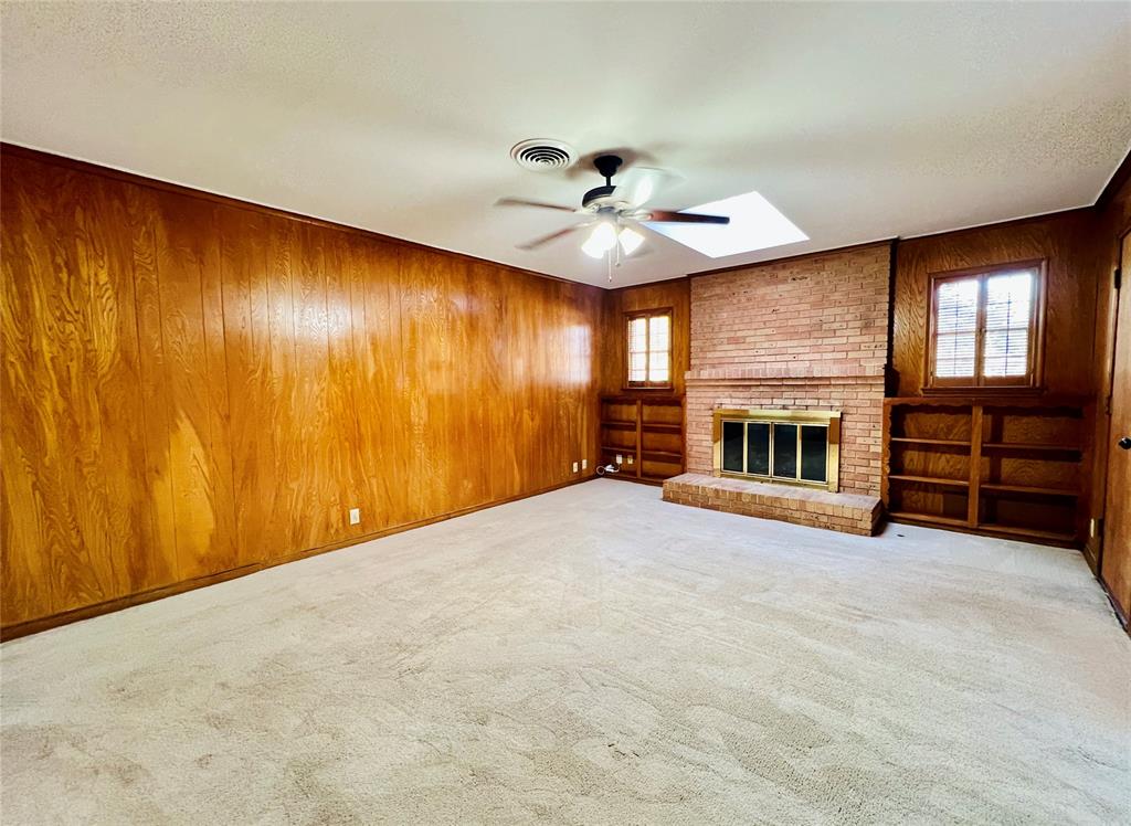 8715 Labron Avenue Dallas, TX 75209 - Photo 11 of 29