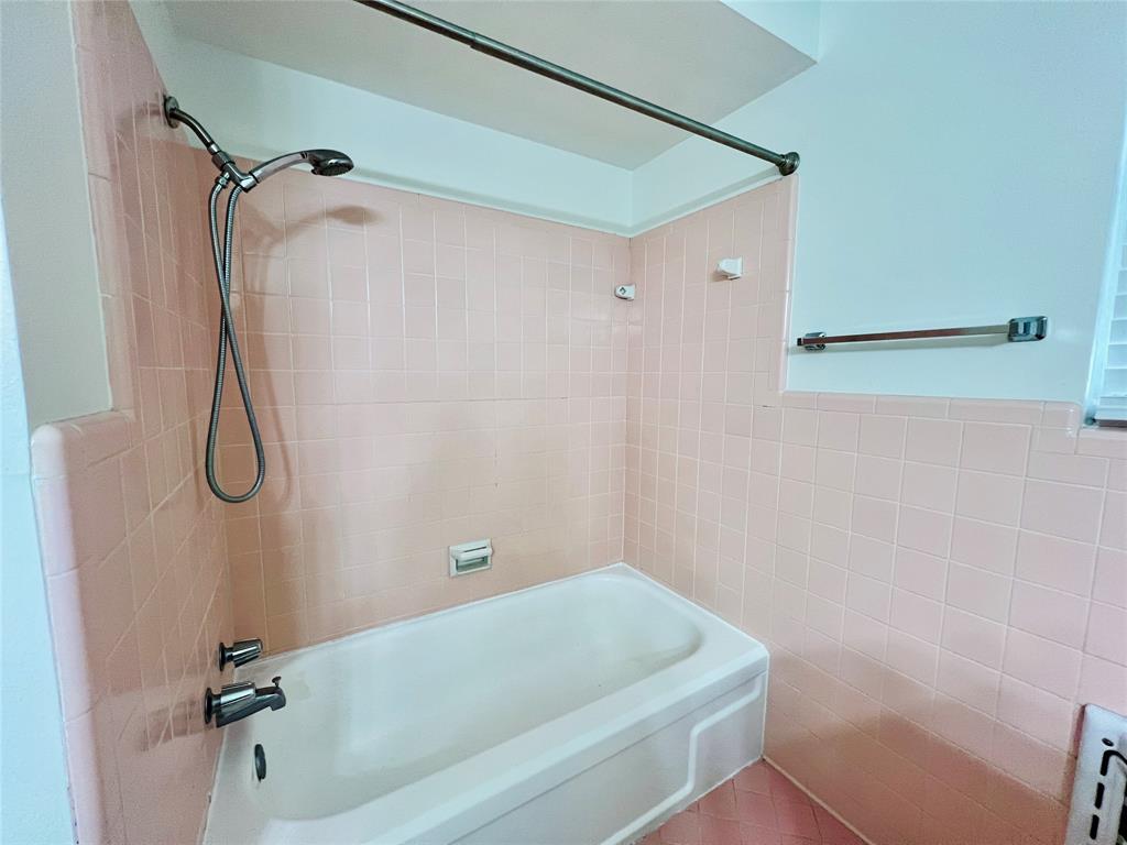 8715 Labron Avenue Dallas, TX 75209 - Photo 27 of 29