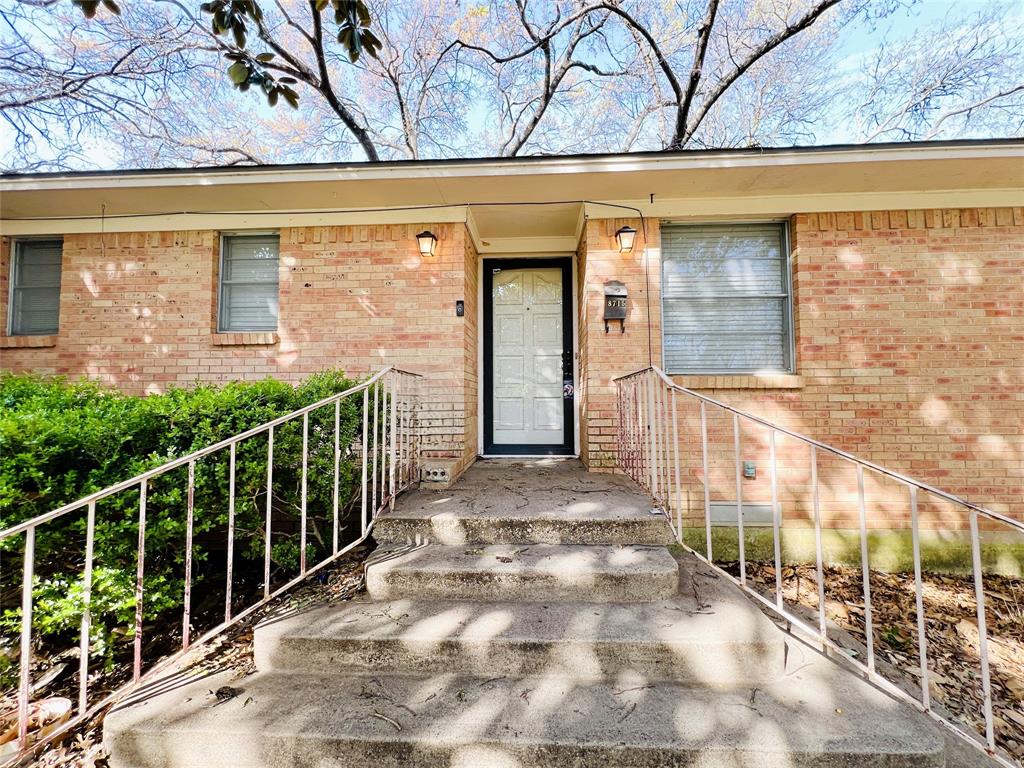 8715 Labron Avenue Dallas, TX 75209 - Photo 3 of 29