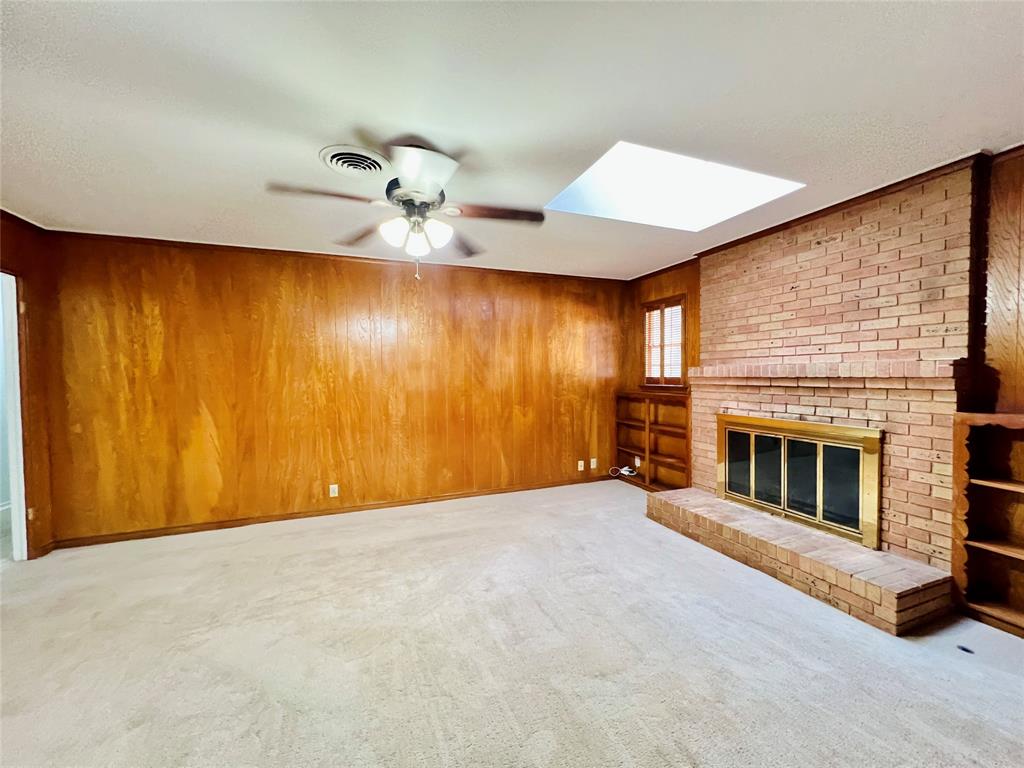 8715 Labron Avenue Dallas, TX 75209 - Photo 10 of 29