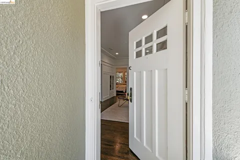 $749,000 | 4120 Webster Street, Oakland, CA 94609