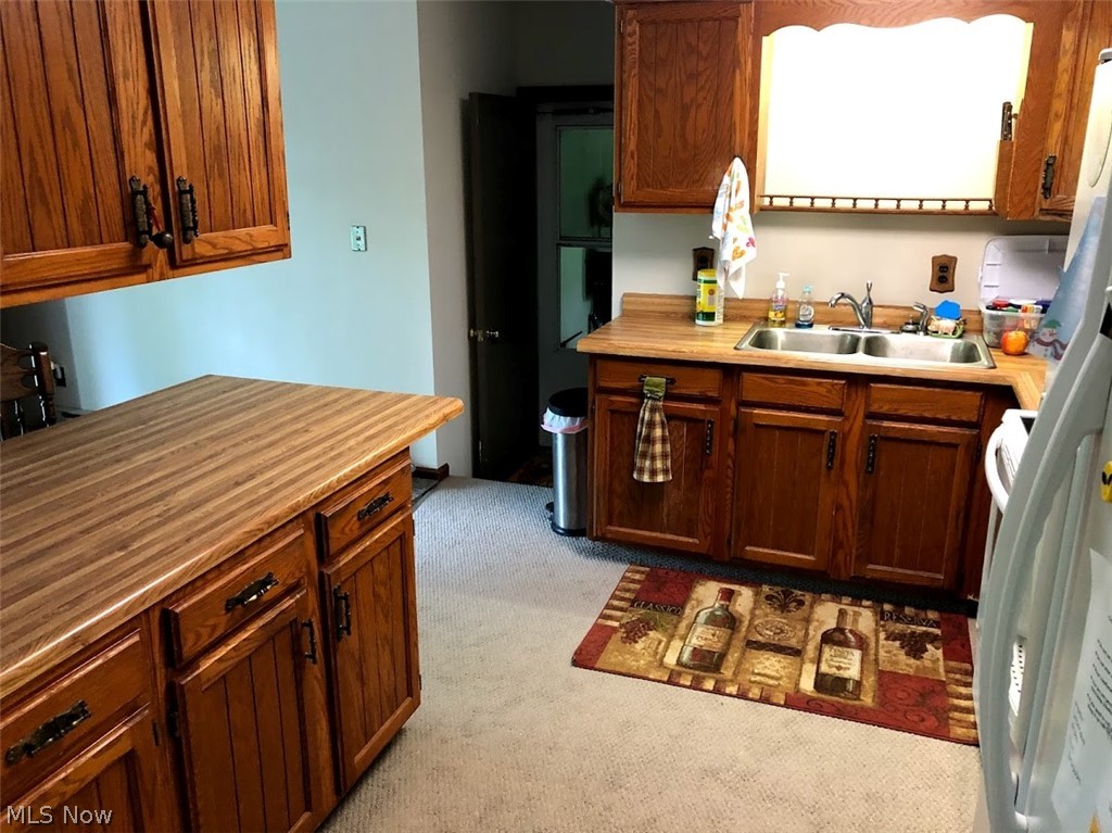 1810 Irish Run Road Southeast Dennison, OH 44621 - Photo 4 of 18