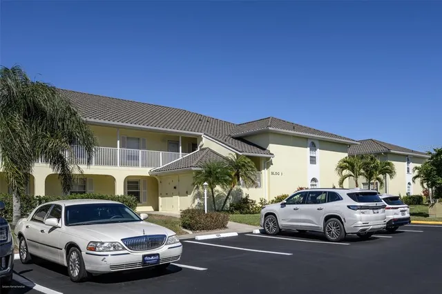 $2,300 | 4000 Bal Harbor Boulevard, Unit 127, Punta Gorda, FL 33950