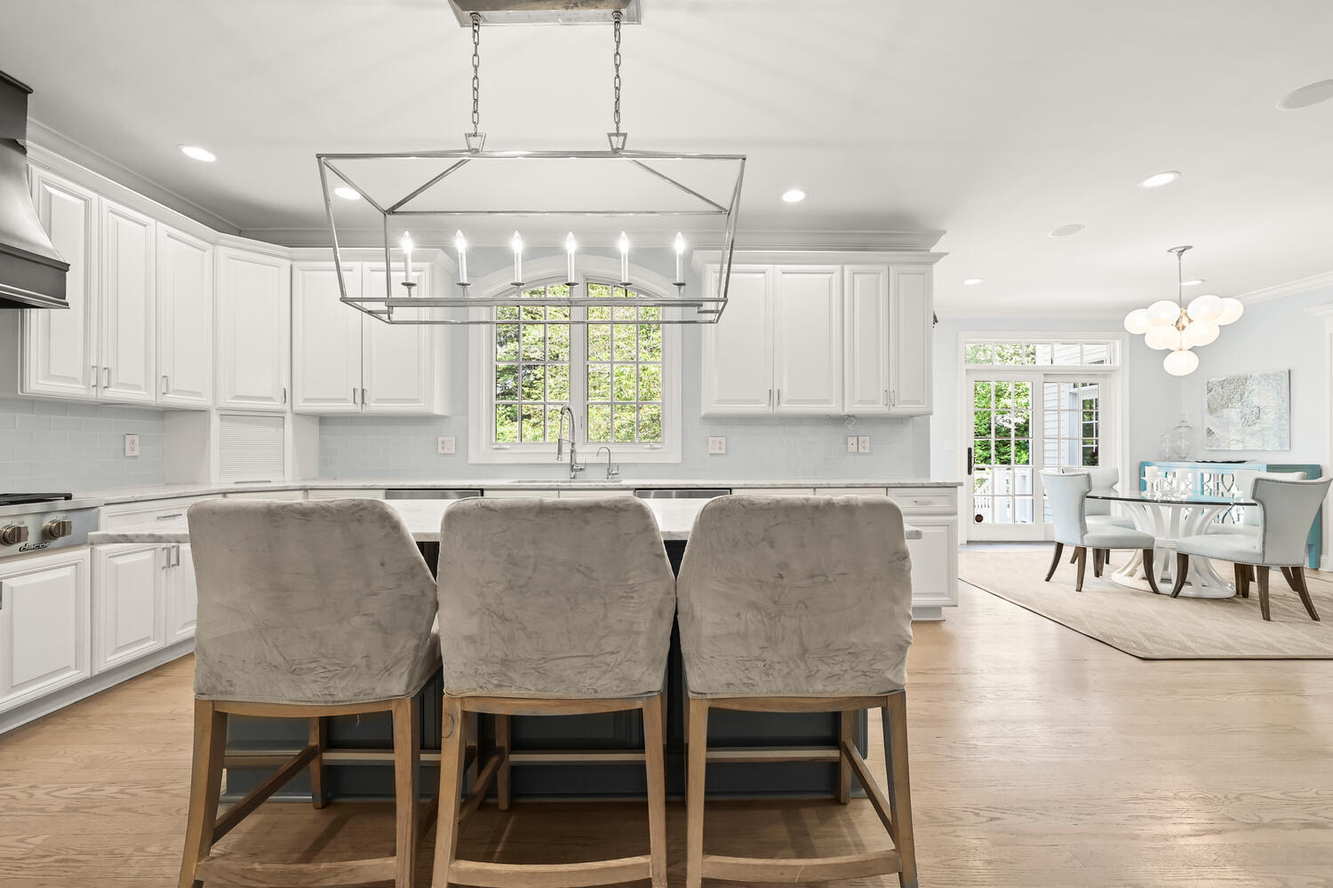 35 Logan Road New Canaan, CT 06840 - Photo 11 of 73 35 Logan Rd New Canaan CT-large-040-040-