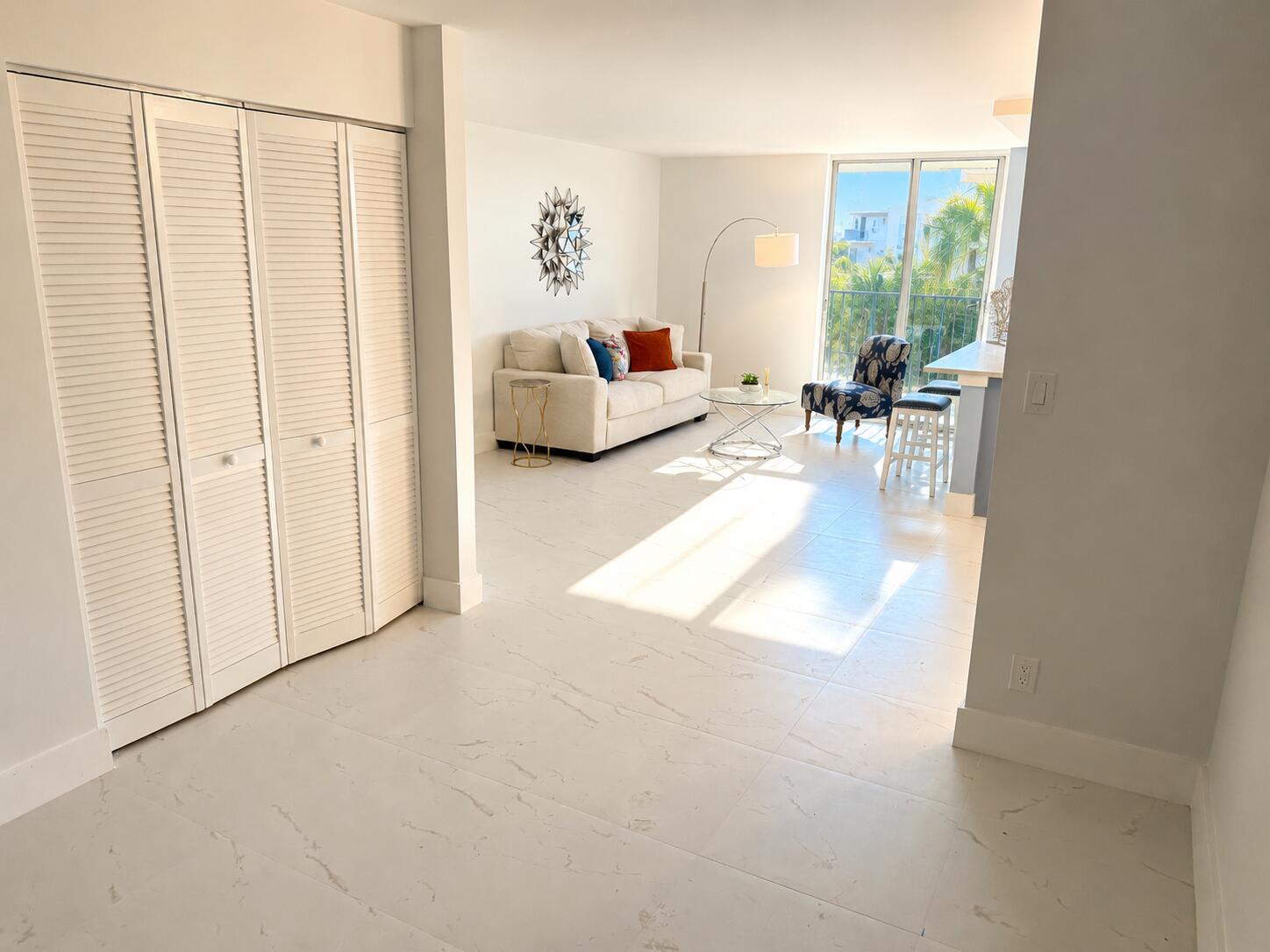 1505 North Riverside Drive, Unit 508 Pompano Beach, FL 33062 - Photo 12 of 31 Second Bedroom