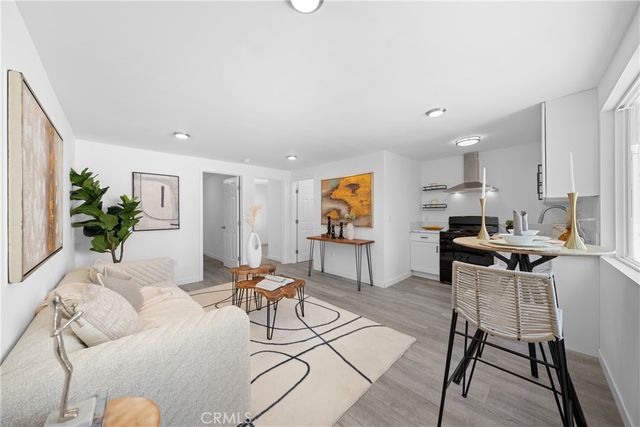 $990,000 | 2461 St Pierre Avenue, Altadena, CA 91001