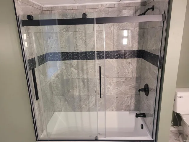 $259,900 | 4535 Kuebler Road, Evansville, IN 47720