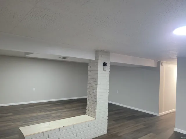 $259,900 | 4535 Kuebler Road, Evansville, IN 47720