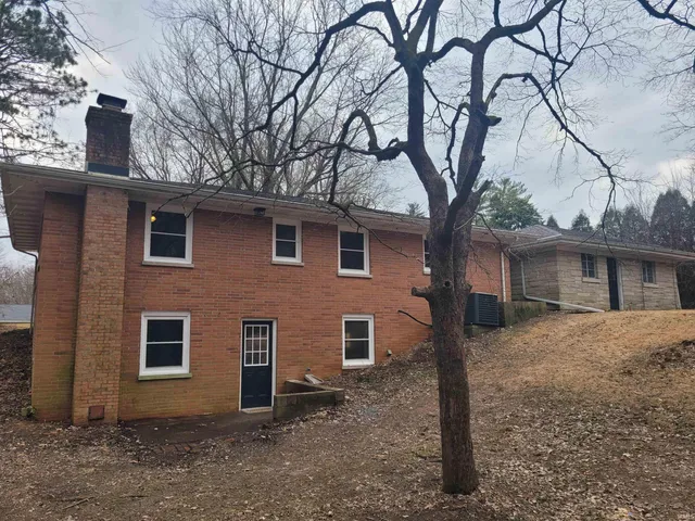 $259,900 | 4535 Kuebler Road, Evansville, IN 47720