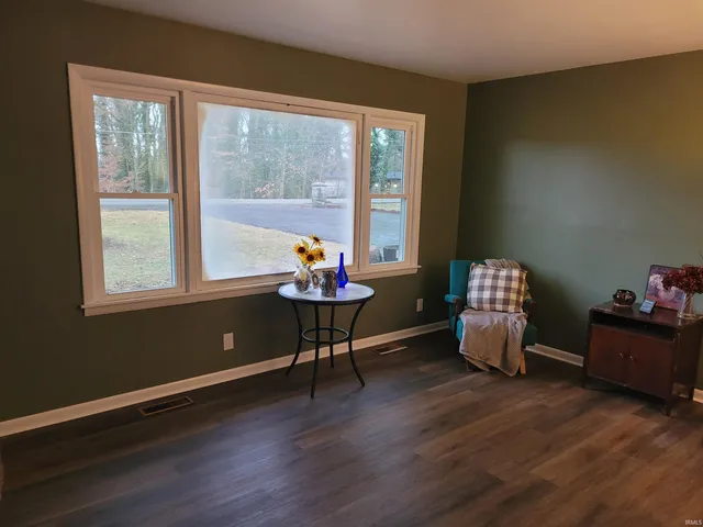 $259,900 | 4535 Kuebler Road, Evansville, IN 47720