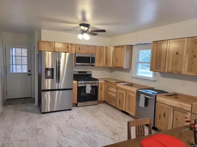 $259,900 | 4535 Kuebler Road, Evansville, IN 47720