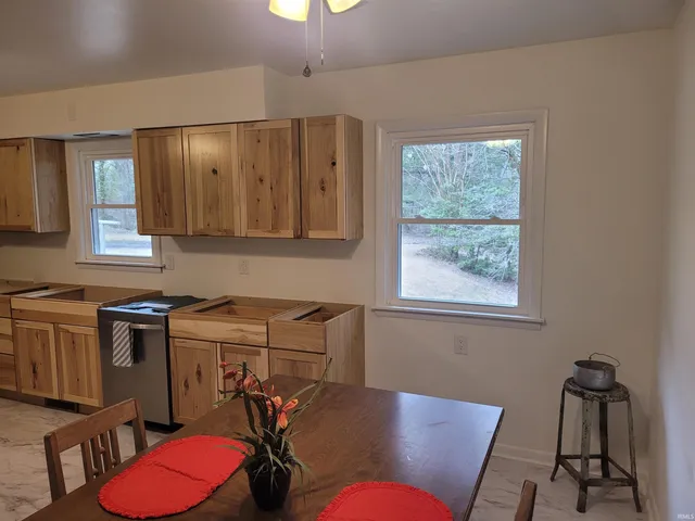 $259,900 | 4535 Kuebler Road, Evansville, IN 47720