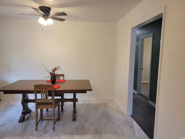 $259,900 | 4535 Kuebler Road, Evansville, IN 47720