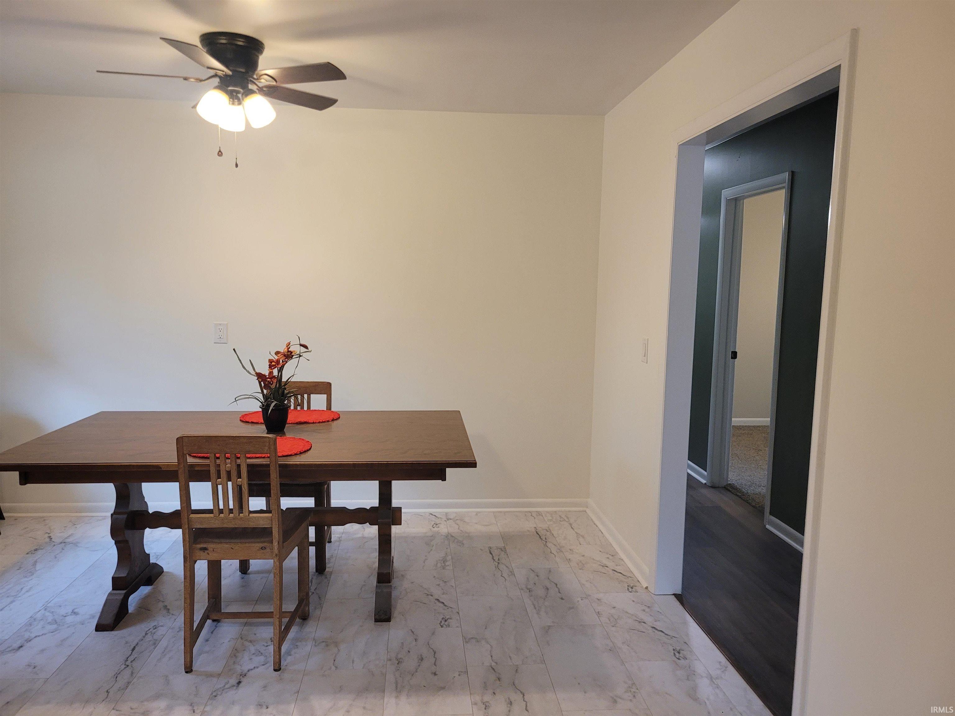 4535 Kuebler Road Evansville, IN 47720 - Photo 9 of 21