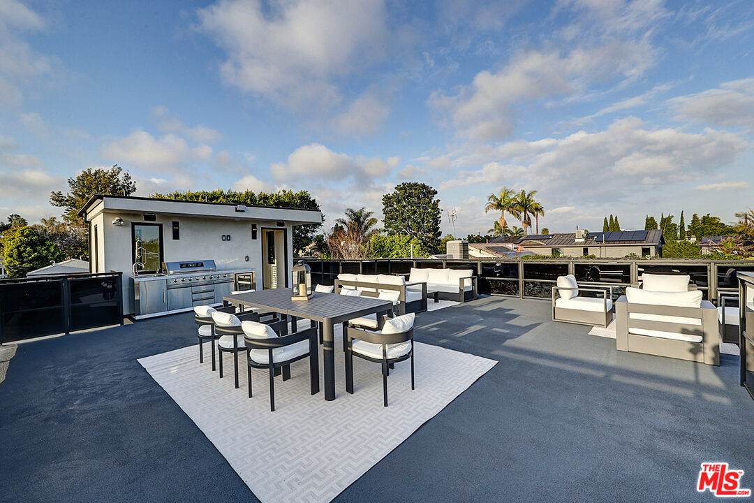 846 Dickson Street Marina del Rey, CA 90292 - Photo 31 of 48