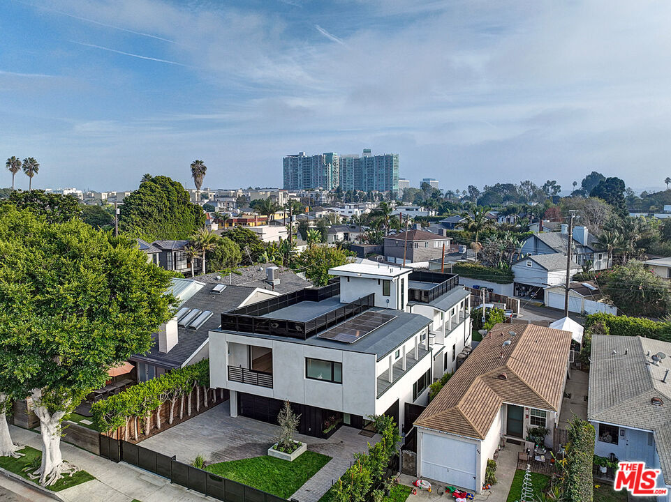 846 Dickson Street Marina del Rey, CA 90292 - Photo 47 of 48