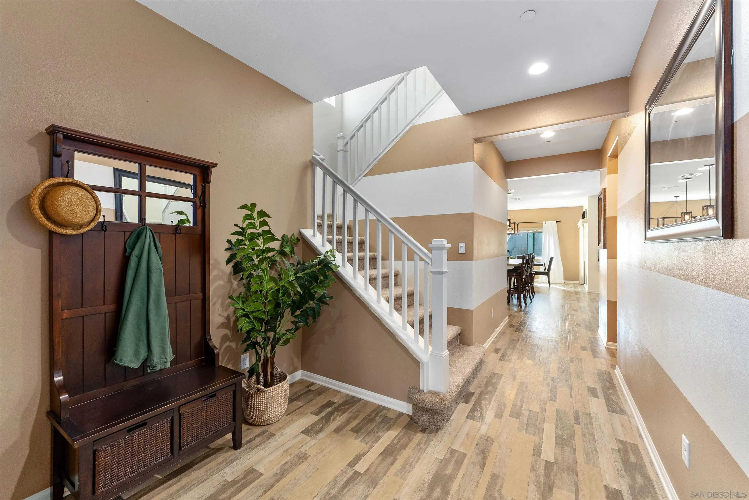 35646 Garrano Lane Fallbrook, CA 92028 - Photo 3 of 23 Gallery Image 3