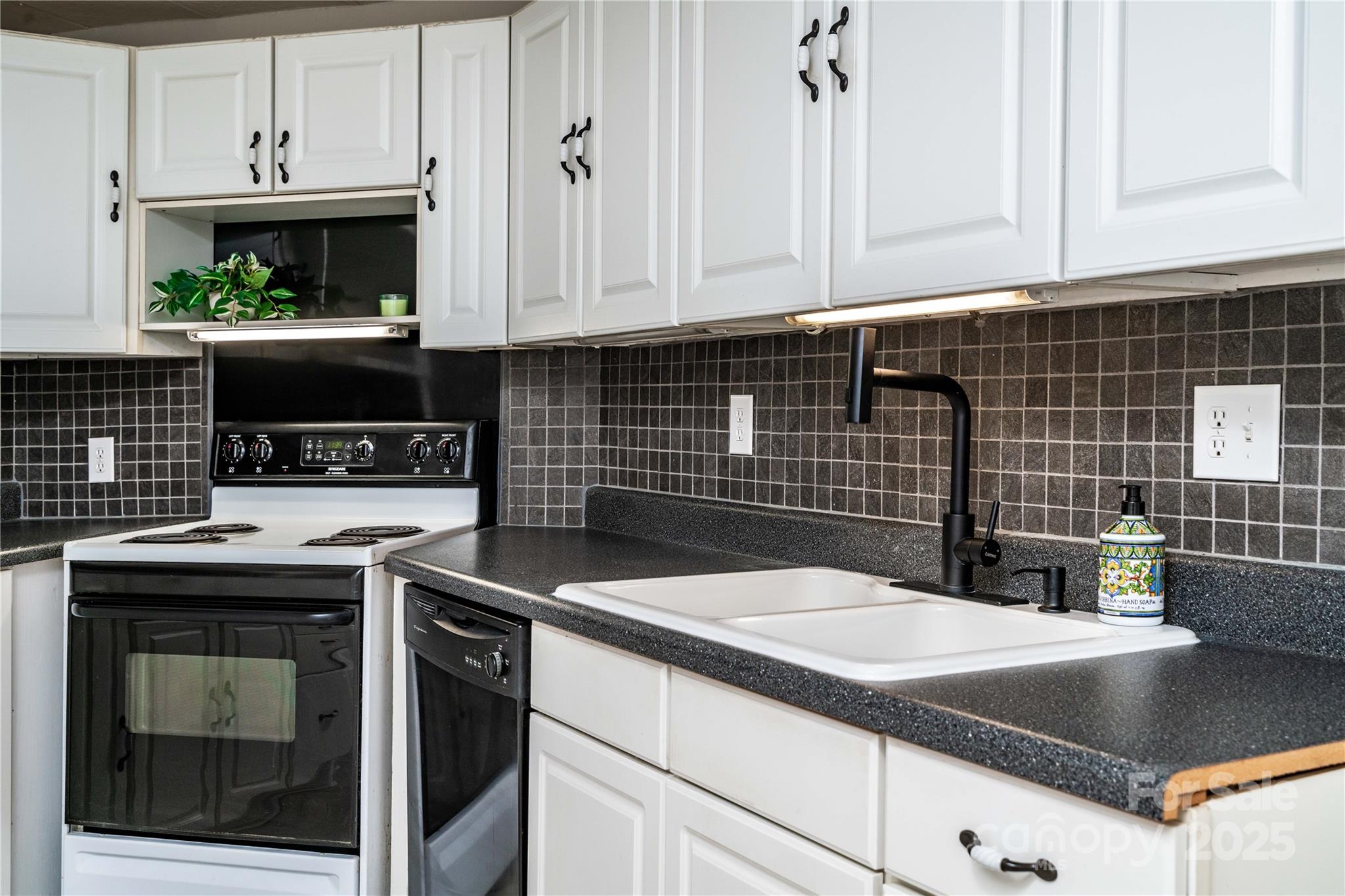 7050 Forney Hill Road Denver, NC 28037 - Photo 7 of 37