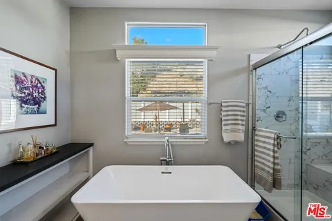 $860,000 | 30473 Mulholland Highway, Unit 206, Agoura Hills, CA 91301