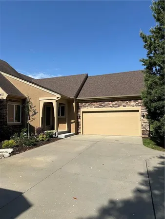 $415,000 | 14120 South Summit Street, Olathe, KS 66062