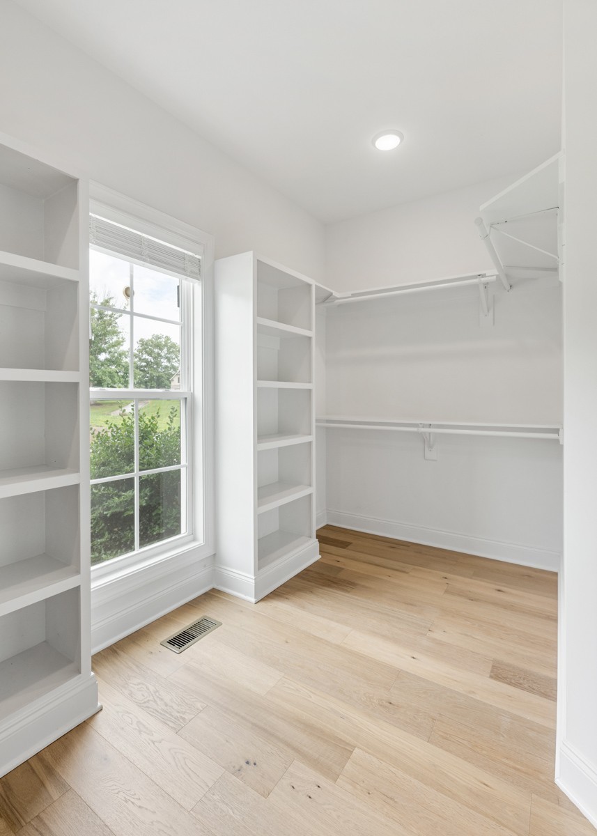 488 Sheas Way Clarksville, TN 37043 - Photo 22 of 39 a view of an empty room with a window