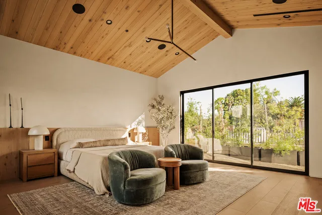 $3,749,000 | 11556 Blix Street, Valley Village, CA 91602