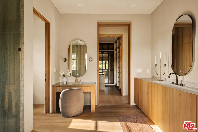 $3,749,000 | 11556 Blix Street, Valley Village, CA 91602