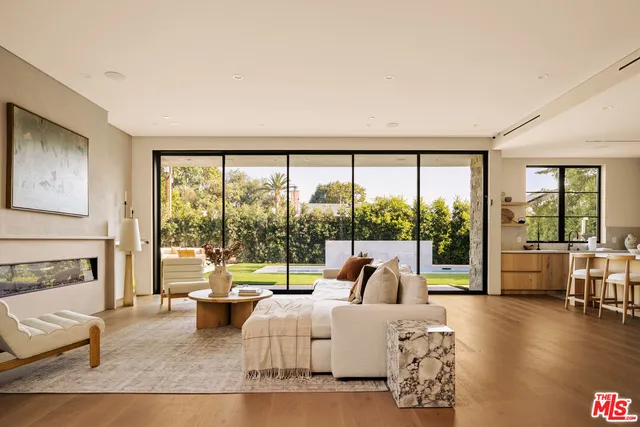 $3,749,000 | 11556 Blix Street, Valley Village, CA 91602