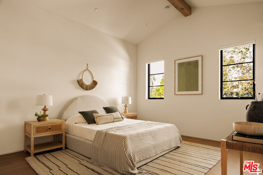 11556 Blix Street Valley Village, CA 91602 - Photo 35 of 45