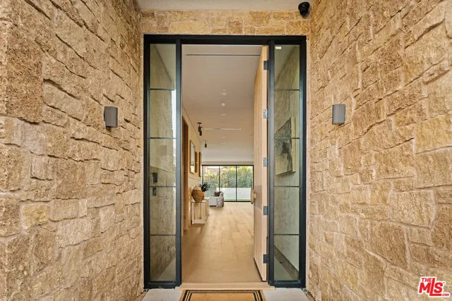 $3,749,000 | 11556 Blix Street, Valley Village, CA 91602