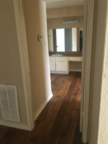 $35,000 | 5625 Antoine Drive, Unit 415, Houston, TX 77091