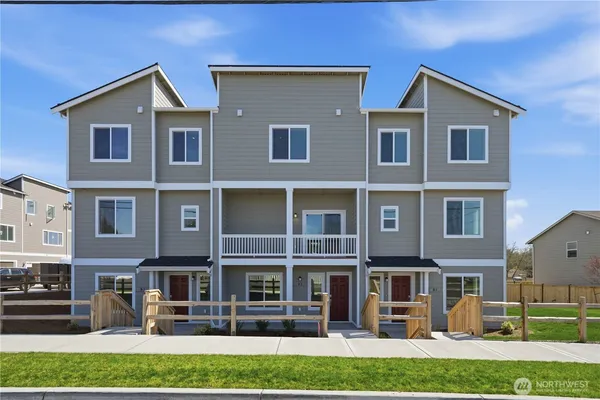 $599,950 | 9811 31st Avenue Southeast, Unit A1, Everett, WA 98208