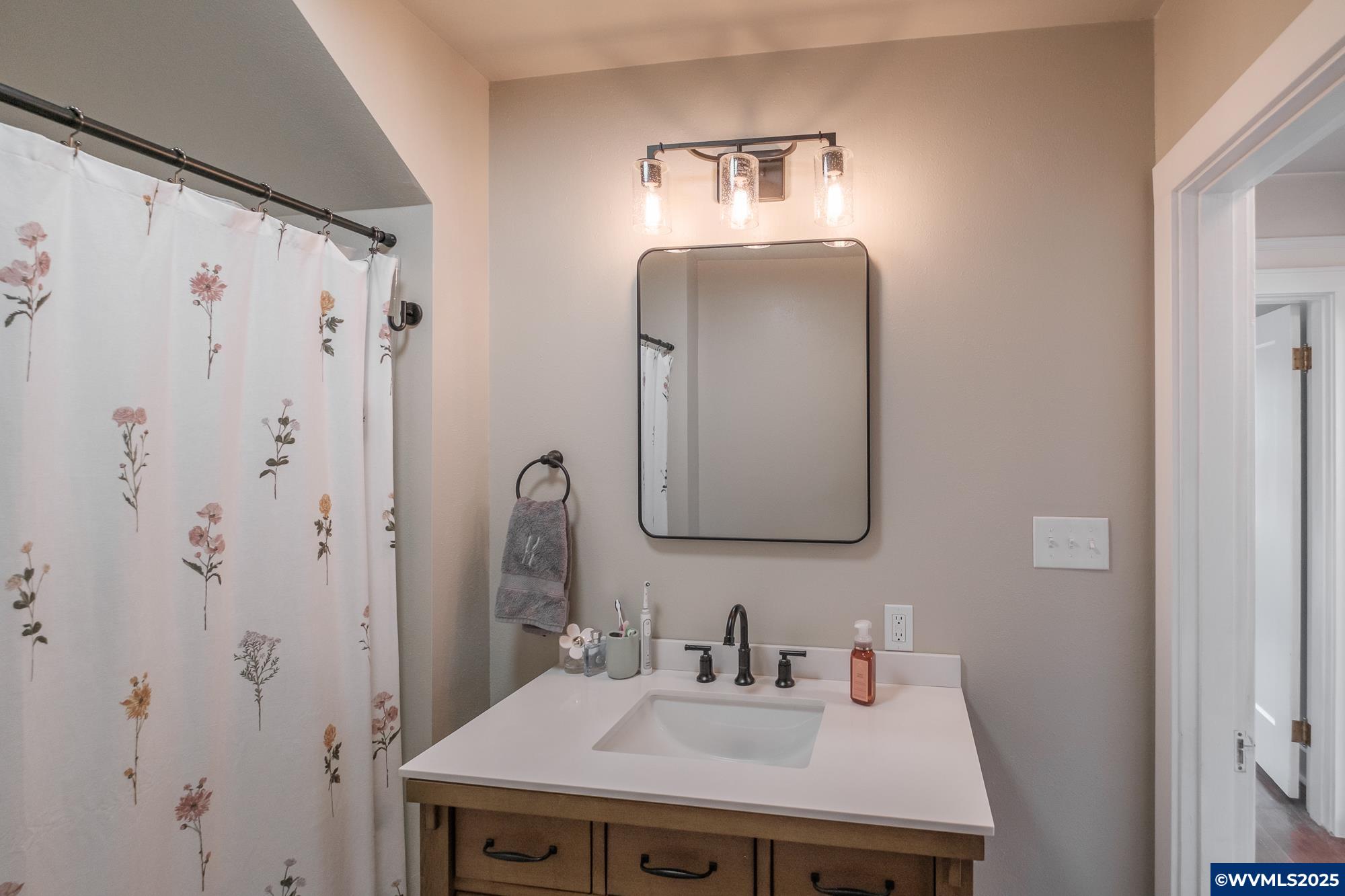 797 Southwest Washington Street Dallas, OR 97338 - Photo 27 of 50 Gallery Image 27