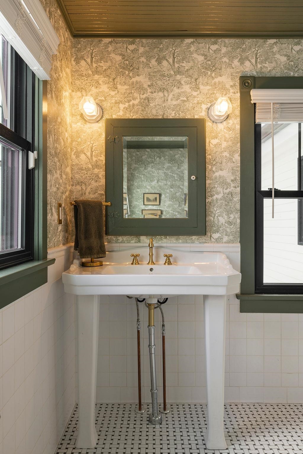 403 Maple Street Hopkinton, NH 03229 - Photo 31 of 60