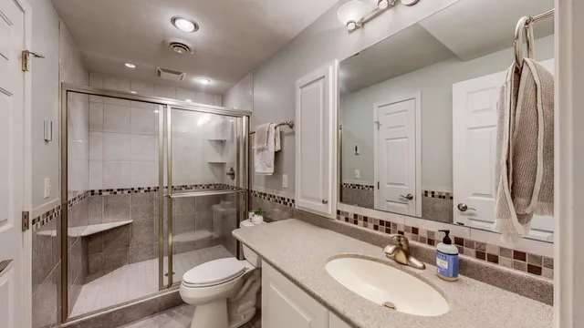 $599,900 | 2108 9th Place Southwest, Austin, MN 55912