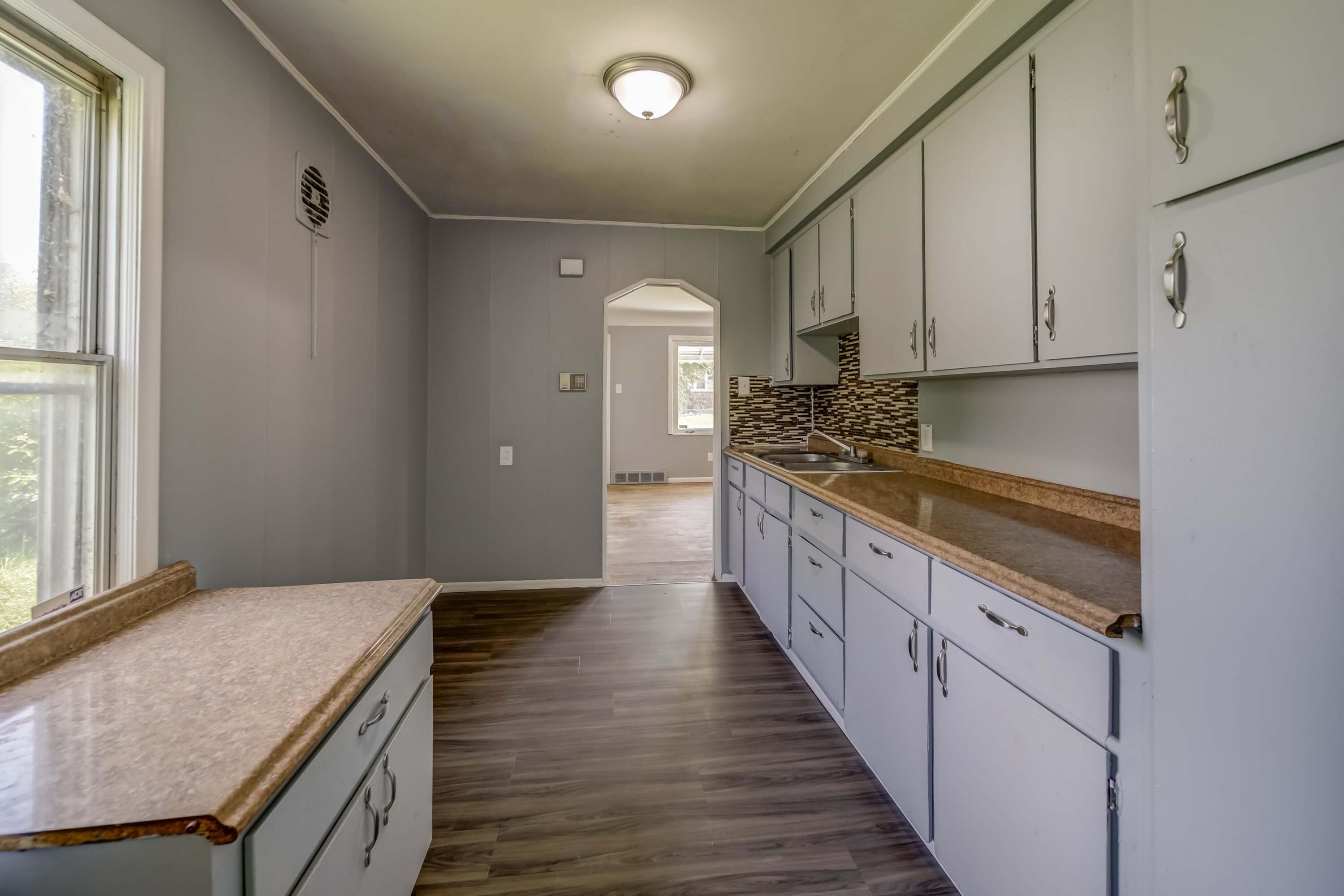 24501 Fern Avenue Eastpointe, MI 48021 - Photo 3 of 12 24501 Fern Ave Kitchen v2