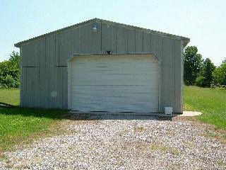 9234 Douglas Road Temperance, MI 48182 - Photo 3 of 5 541378-2.JPG