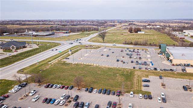 1305 South Riverside Road St. Joseph, MO 64507 - Photo 7 of 8