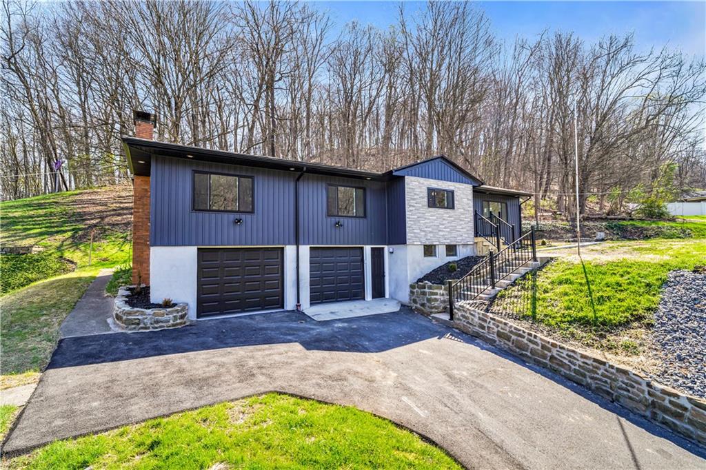 757 Old Narrows Run Road Coraopolis, PA 15108 - Photo 2 of 35