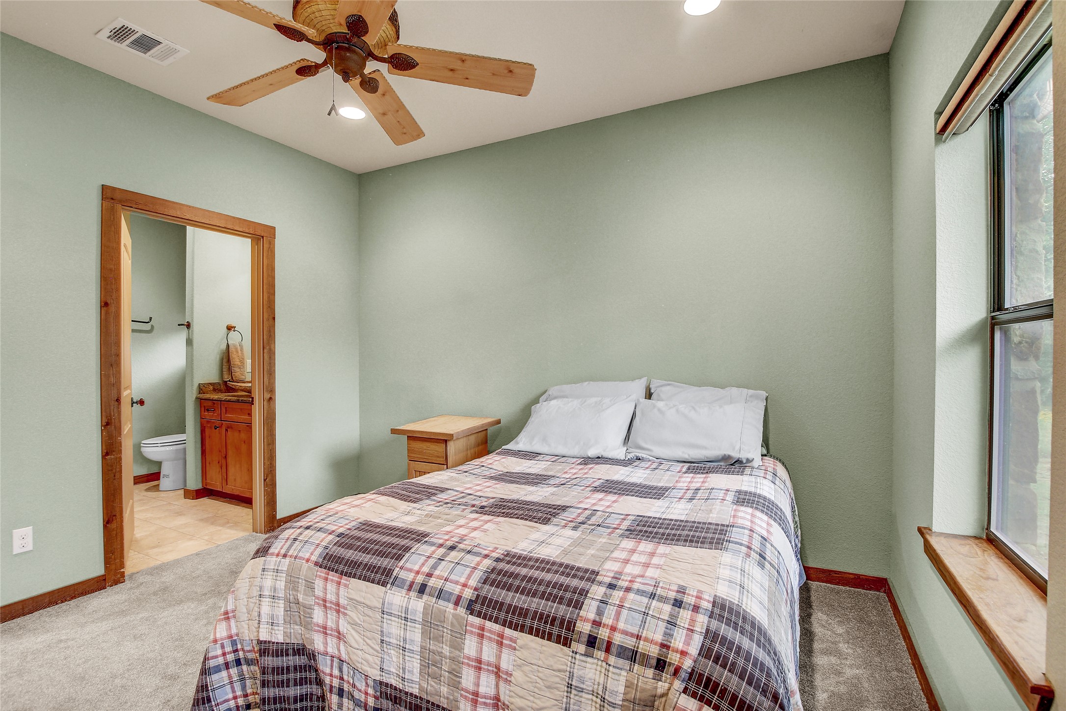 18197 Fm 619 Elgin, TX 78621 - Photo 23 of 39
