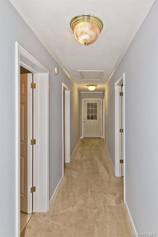 151 Whitaker Road Fairview, NC 28730 - Photo 20 of 36 Gallery Image 20