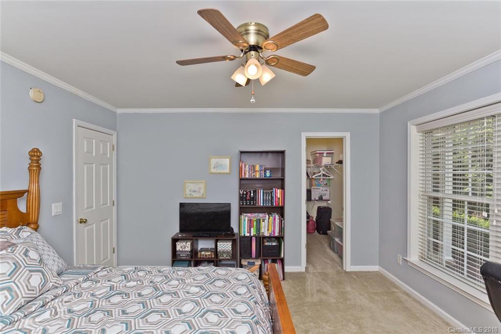 151 Whitaker Road Fairview, NC 28730 - Photo 26 of 36 Gallery Image 26