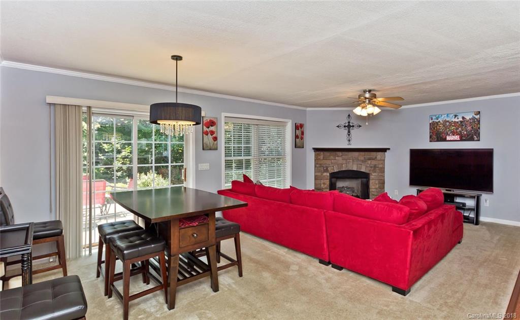 151 Whitaker Road Fairview, NC 28730 - Photo 7 of 36 Gallery Image 7